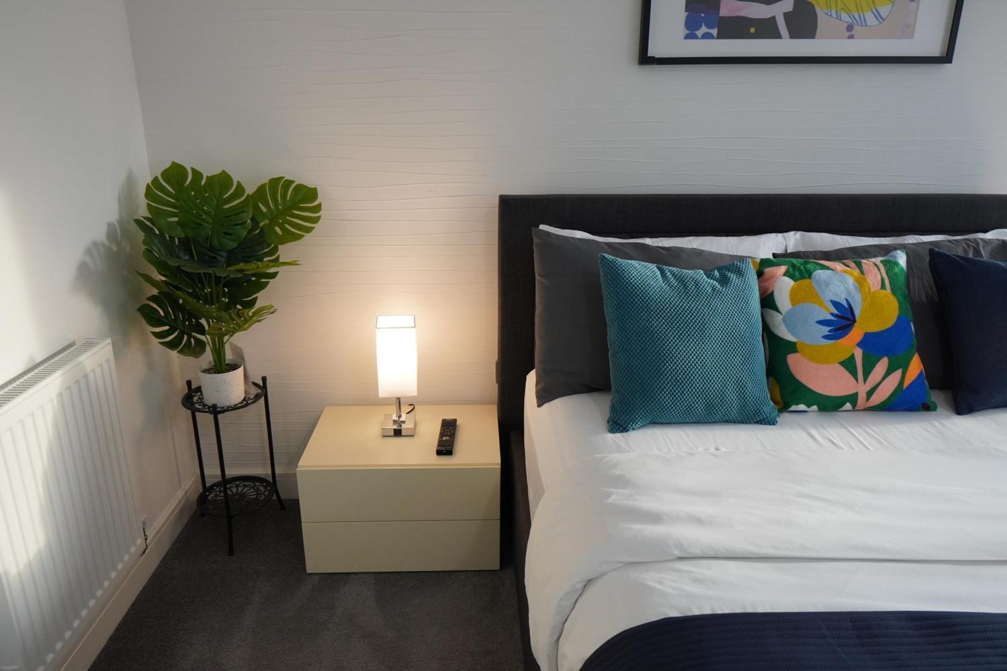Luxury Rooms - Pick A Room - Free Parking & Kitchen Access, Near Etihad Stadium, The Coop Live & Piccadilly Station, Manchester Exteriör bild