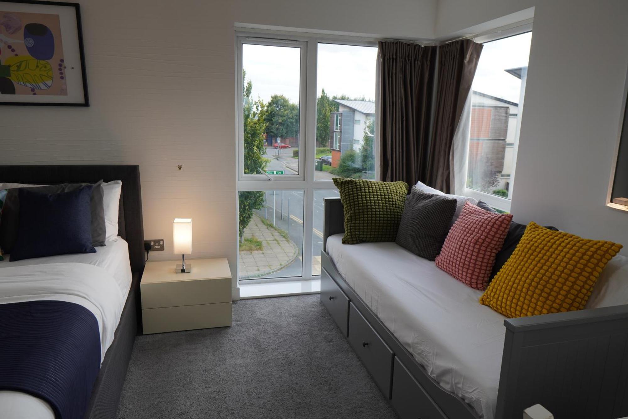 Luxury Rooms - Pick A Room - Free Parking & Kitchen Access, Near Etihad Stadium, The Coop Live & Piccadilly Station, Manchester Exteriör bild