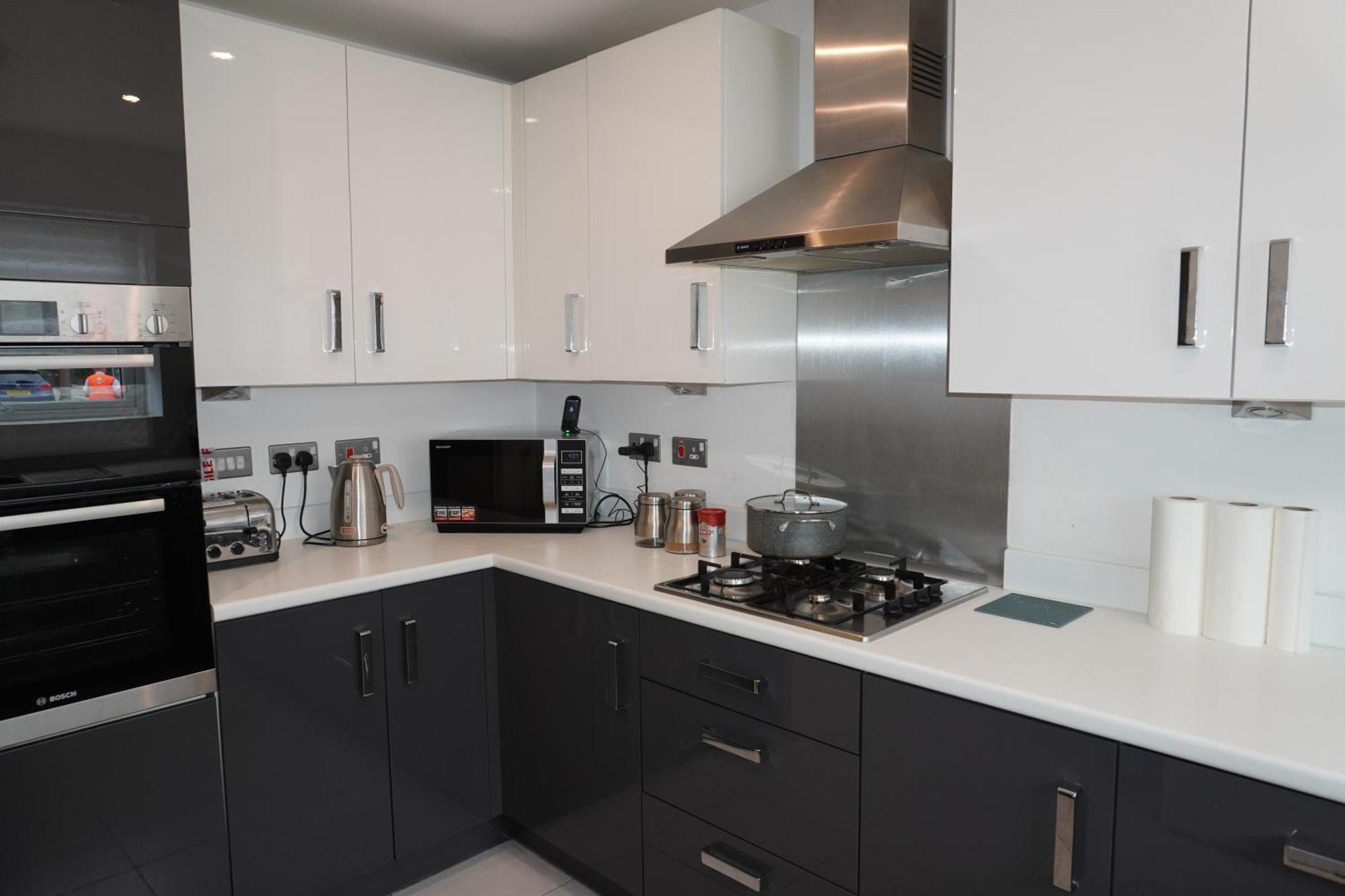 Luxury Rooms - Pick A Room - Free Parking & Kitchen Access, Near Etihad Stadium, The Coop Live & Piccadilly Station, Manchester Exteriör bild