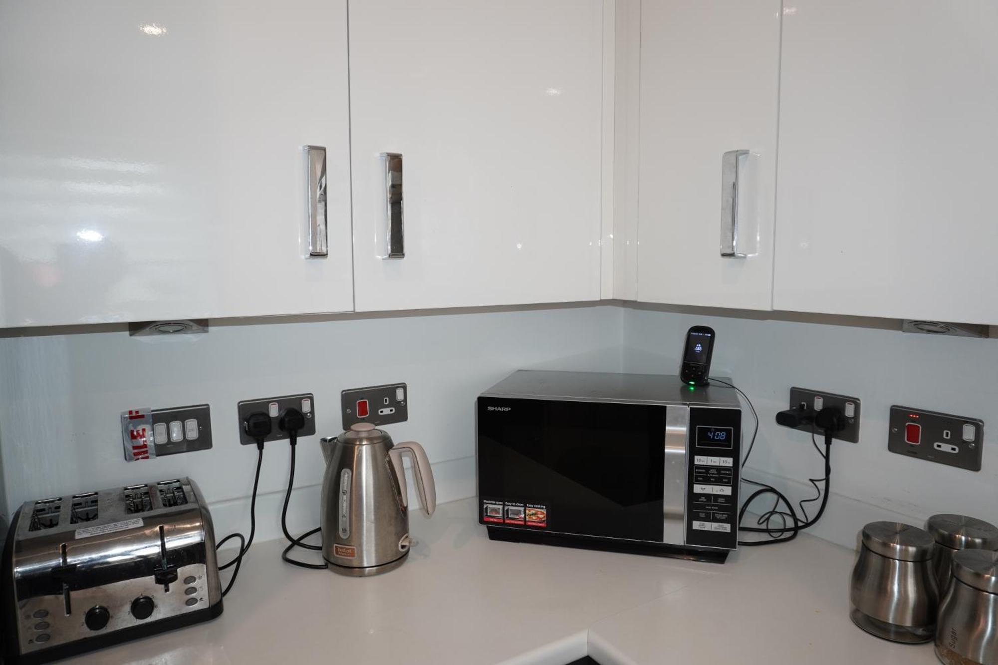 Luxury Rooms - Pick A Room - Free Parking & Kitchen Access, Near Etihad Stadium, The Coop Live & Piccadilly Station, Manchester Exteriör bild